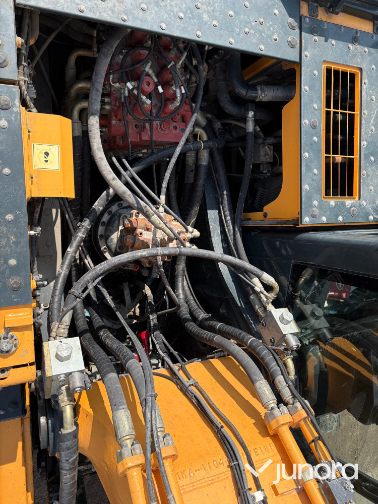 Grävmaskin Hyundai HX380L