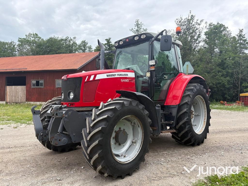 Traktor - Massey Ferguson 5480 med dubbelmontage