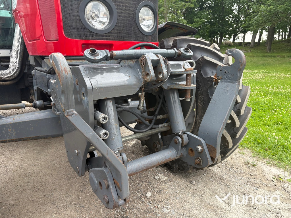 Traktor - Massey Ferguson 5480 med dubbelmontage