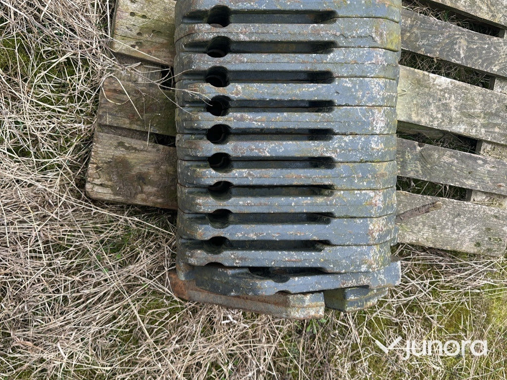 Vikter - till traktor Valtra