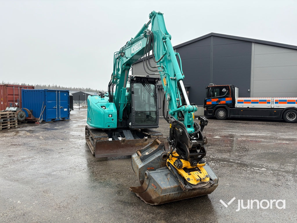 Grävmaskin - Kobelco, SK75SR