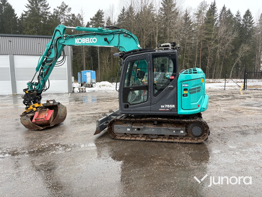 Grävmaskin - Kobelco, SK75SR