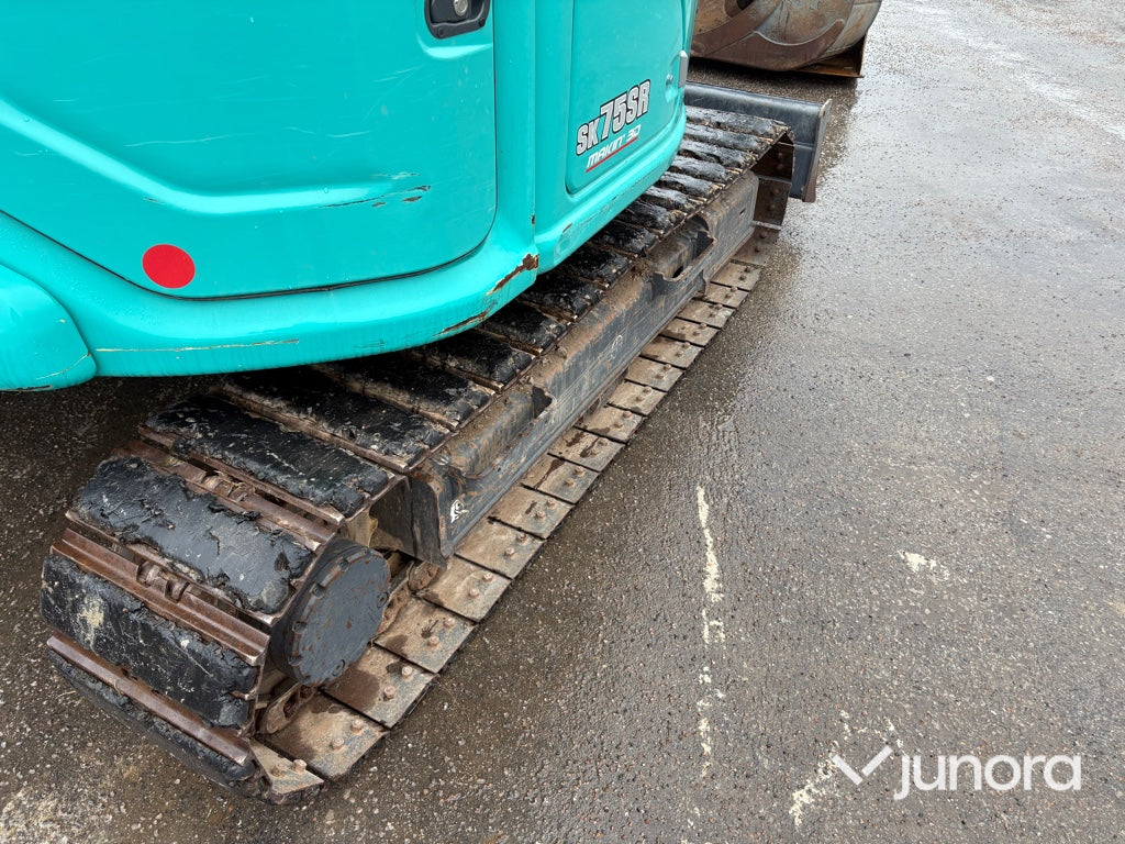 Grävmaskin - Kobelco, SK75SR