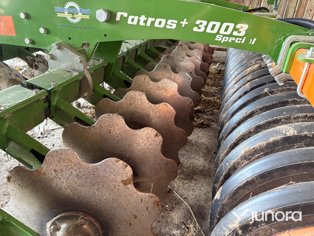 Tallriksharv – Amazone Catros+ 3003 Special