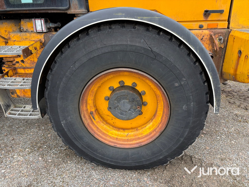 Hjullastare - JCB, 412S