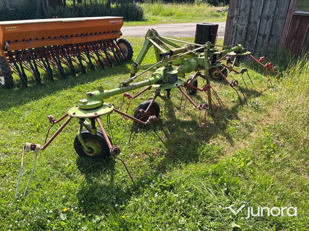 Hövändare - Claas WA450