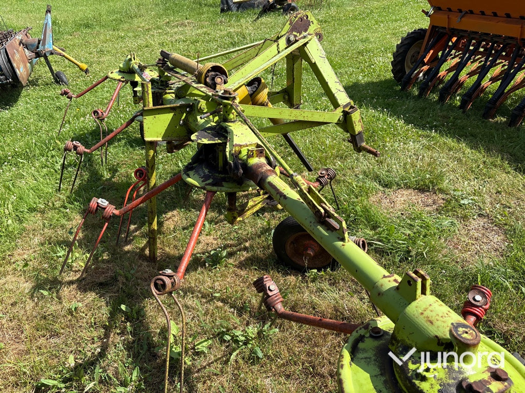 Hövändare - Claas WA450
