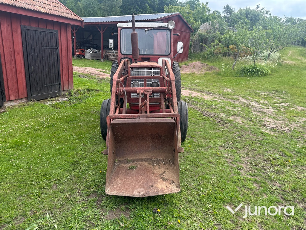 Traktor - Mc Cormick, Intern. 523 D