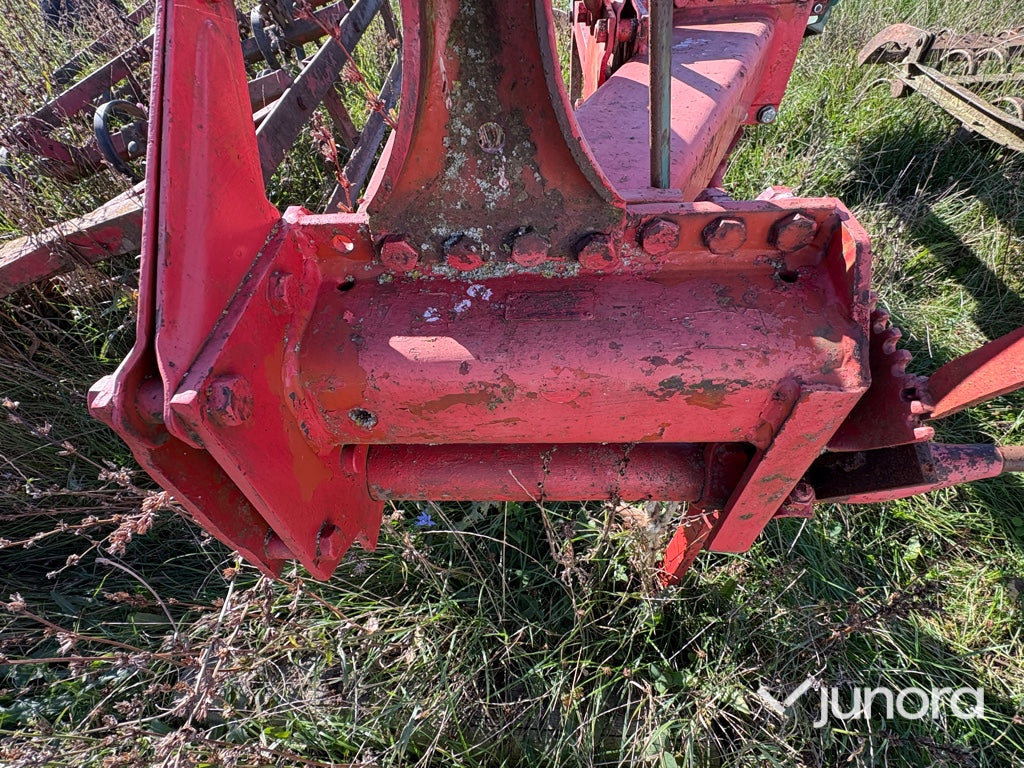 Treskärig Plog