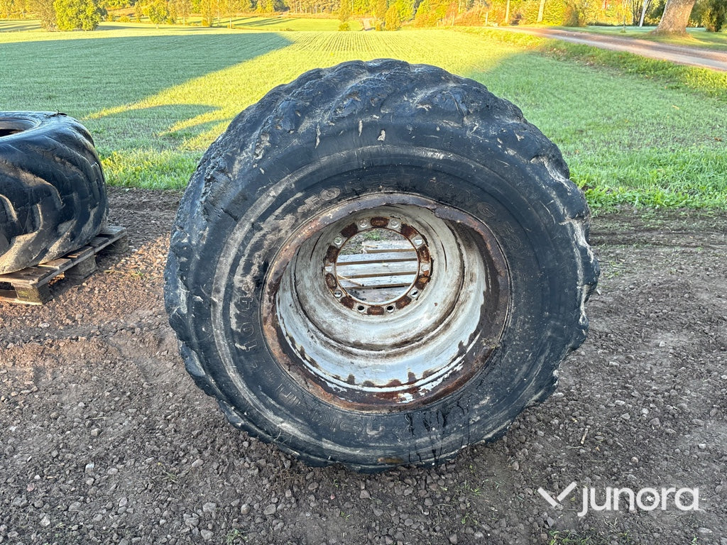 Skogsmaskinsdäck och fälg Nokian Forrest King 710/45-26,5