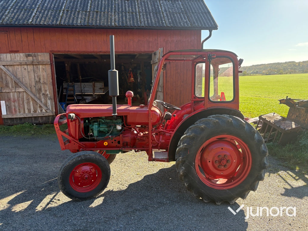 Traktor - Volvo BM 320