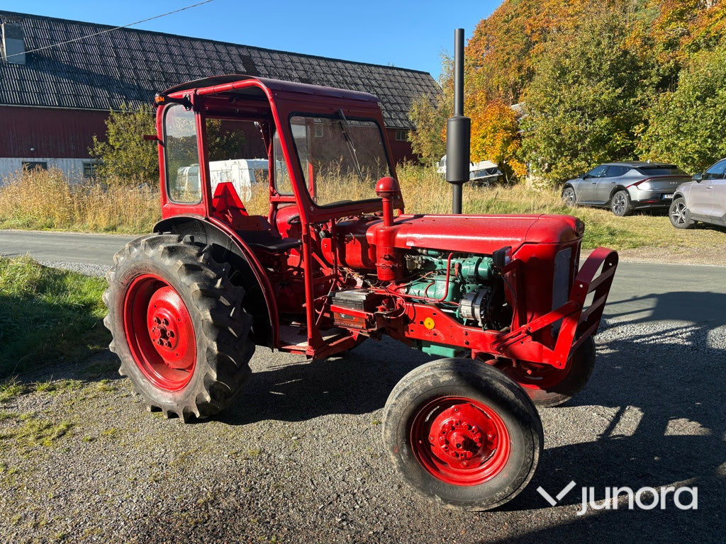 Traktor - Volvo BM 320