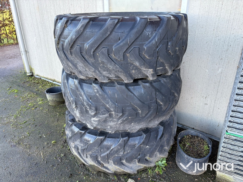 Däck - Alliance 500/70 R24 (19.5 L R24) (3st)