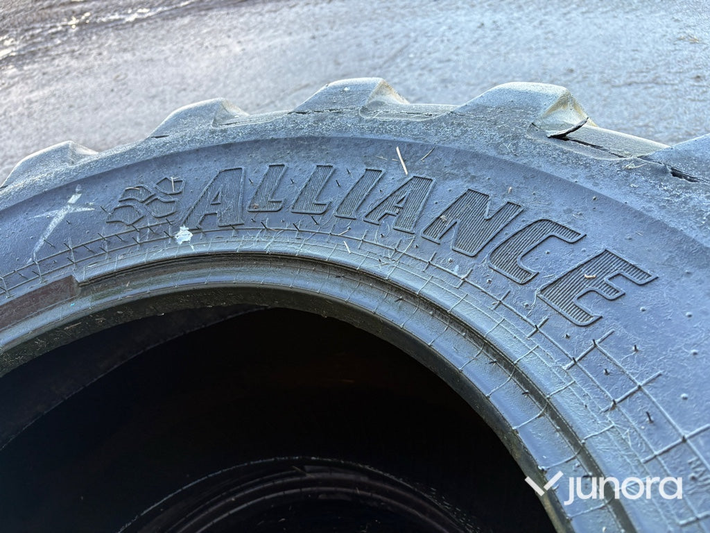 Däck - Alliance 500/70 R24 (19.5 L R24) (3st)