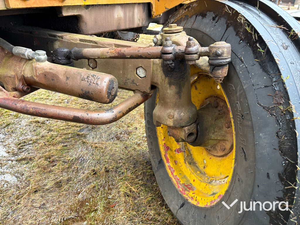 Traktor - Valmet, 502