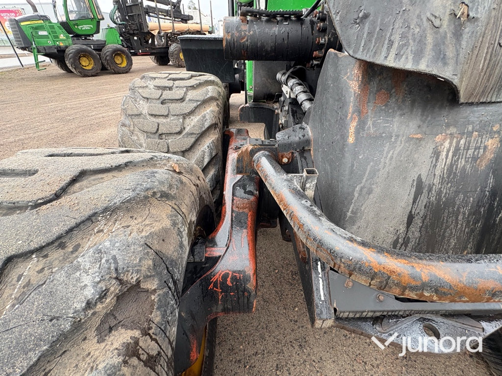Skördare – John Deere 1270E IT4