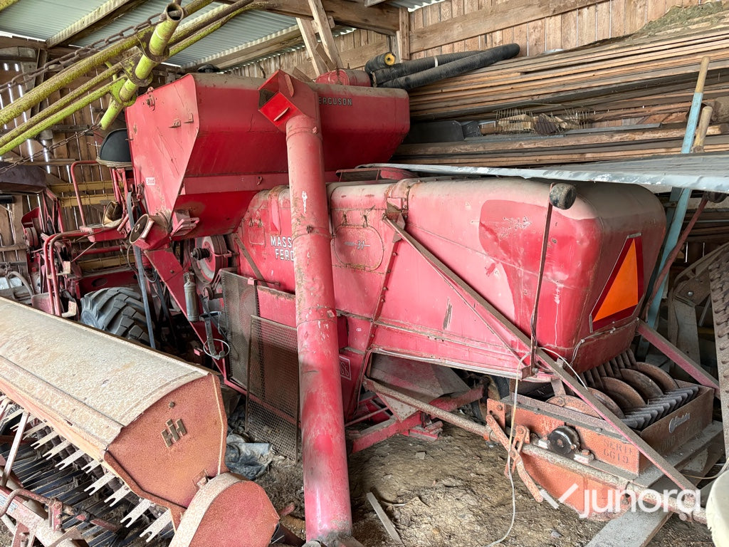 Skördetröska - Massey Ferguson, 31