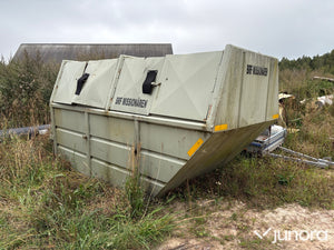 Container