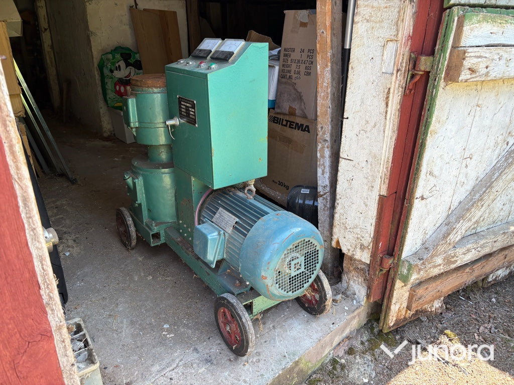 Pelletspress - Anyang General International 6C9PK200