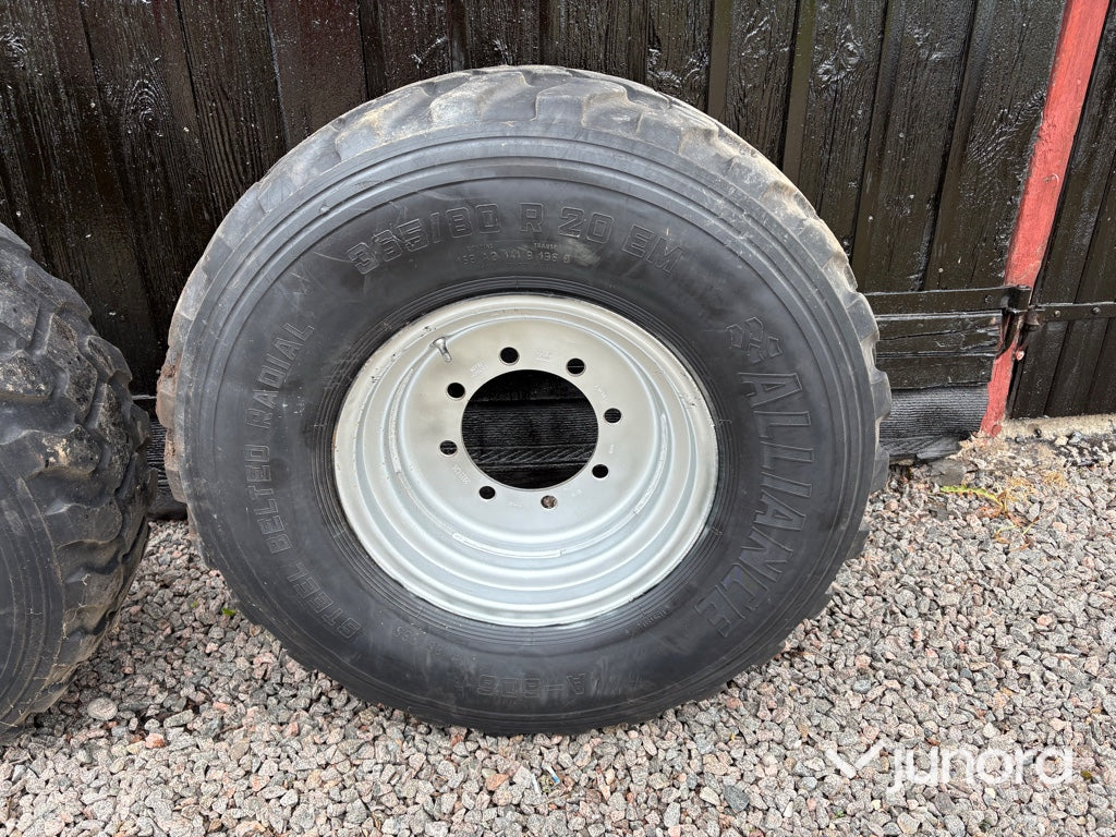 Hjul - Alliance A-606, 365/80 R20