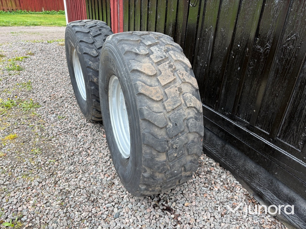 Hjul - Alliance A-606, 365/80 R20