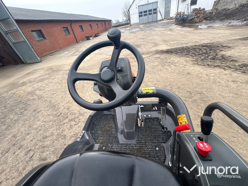 Åkgräsklippare - Husqvarna, P525D