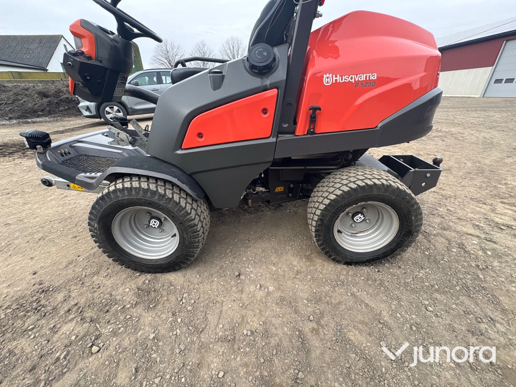 Åkgräsklippare - Husqvarna, P525D