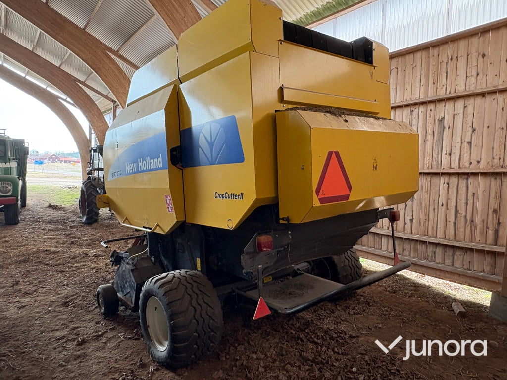 Rundbalspress - New Holland BR7070 180R