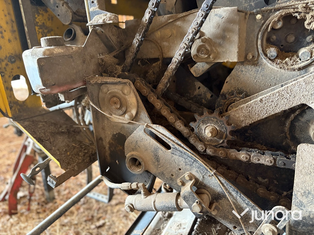 Rundbalspress - New Holland BR7070 180R