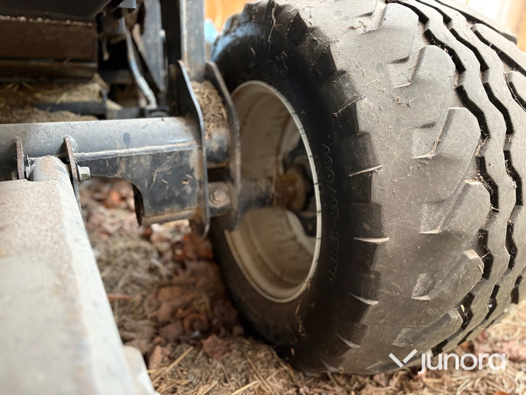 Rundbalspress - New Holland BR7070 180R