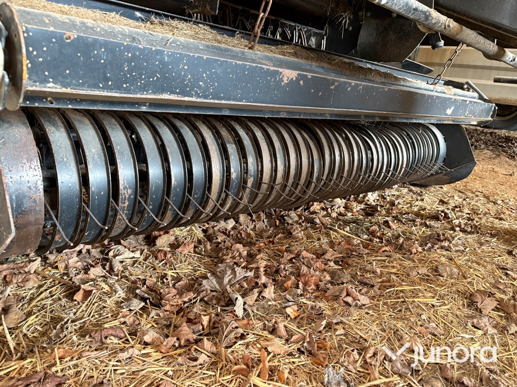 Rundbalspress - New Holland BR7070 180R