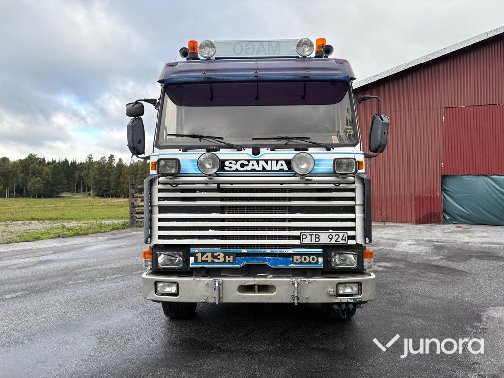 Vänta med publicering, Gustav ska skicka mer bilder | Tippbil - Scania 143H 500