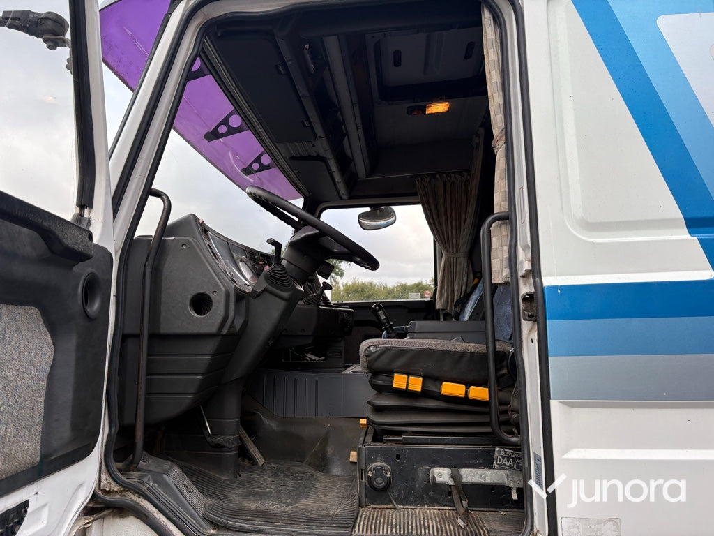 Vänta med publicering, Gustav ska skicka mer bilder | Tippbil - Scania 143H 500