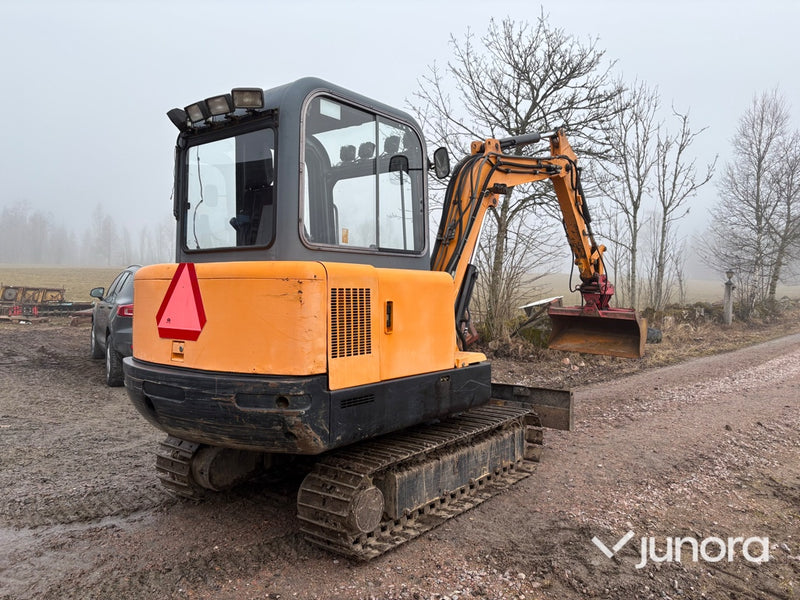 Grävmaskin - Hanix H36A