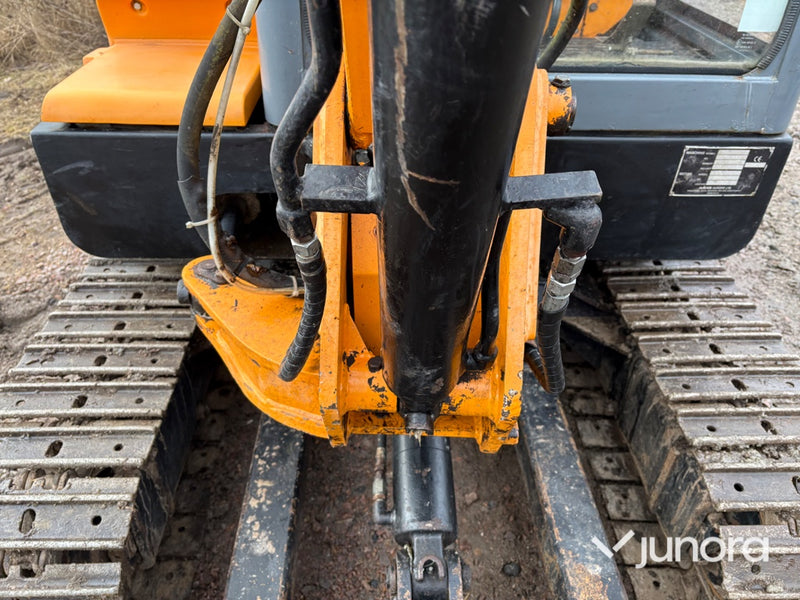 Grävmaskin - Hanix H36A