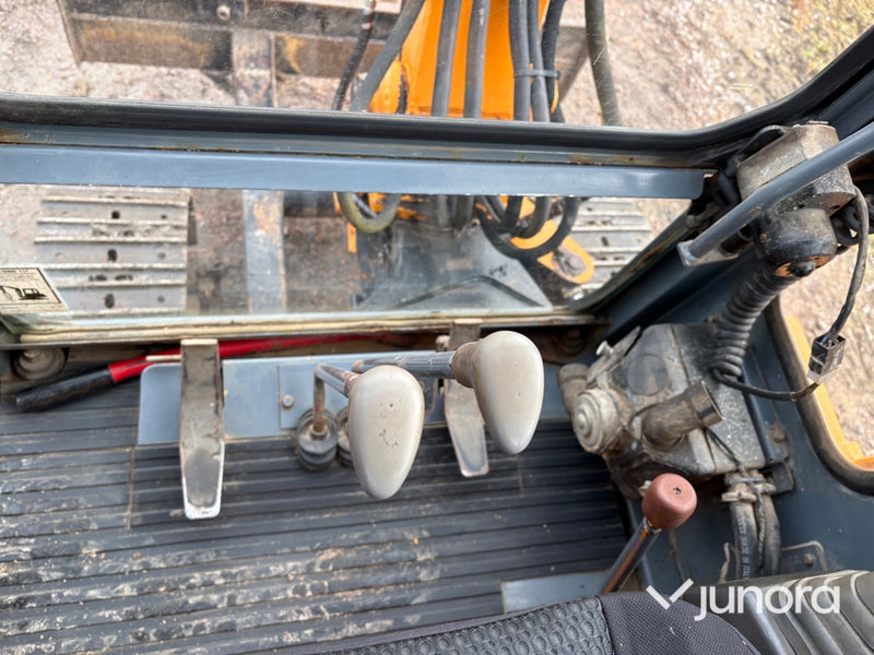 Grävmaskin - Hanix H36A