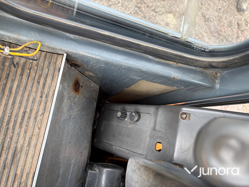 Grävmaskin - Hanix H36A