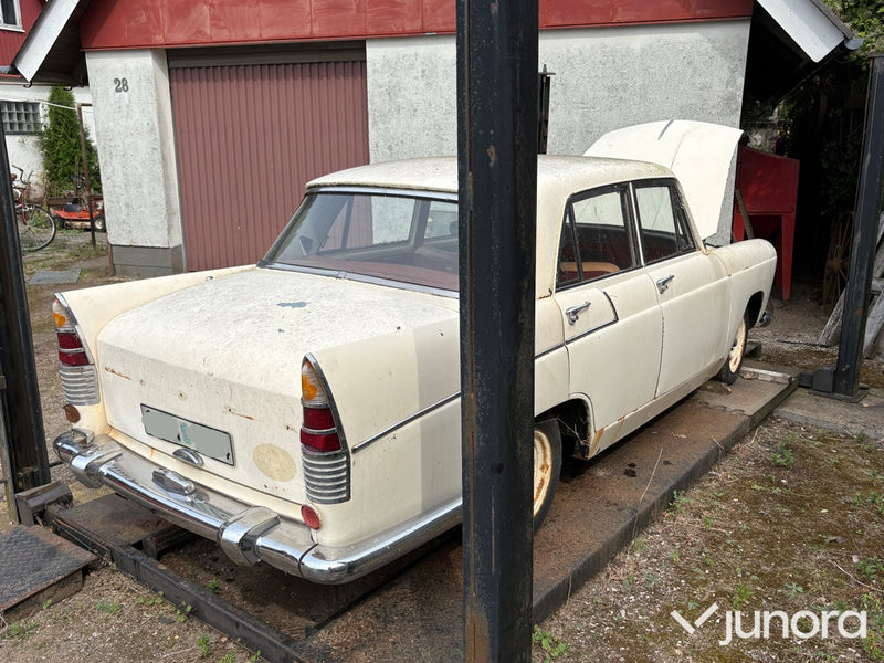 Austin Cambridge