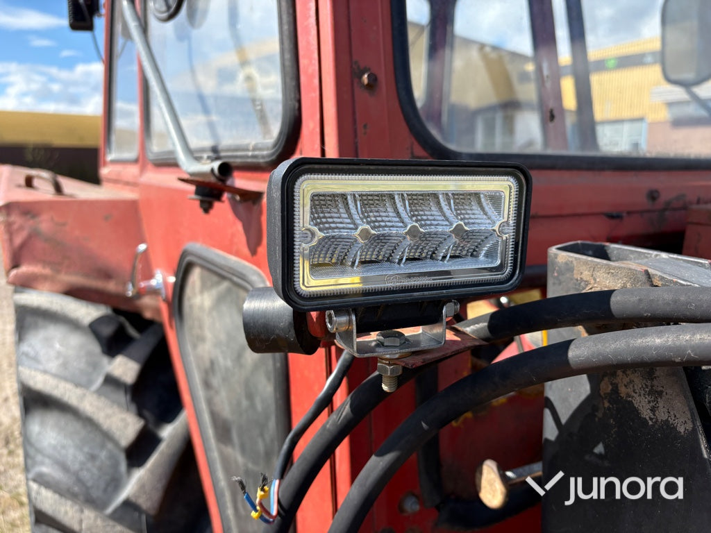 Traktor - Massey Ferguson, 135 S