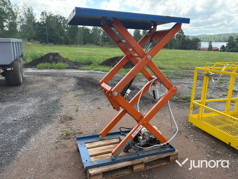 Saxbord 1000 kg med elhydraulisk drift – EMG-motor