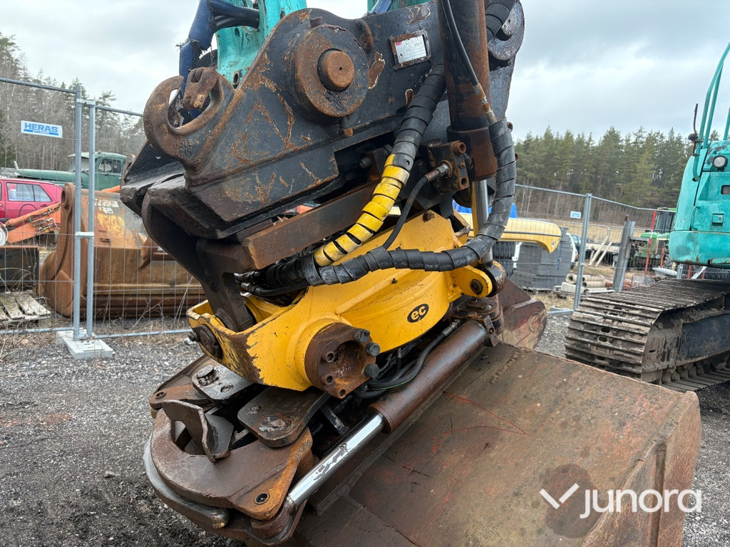 Bandgrävmaskin - Kobelco, SK235SR