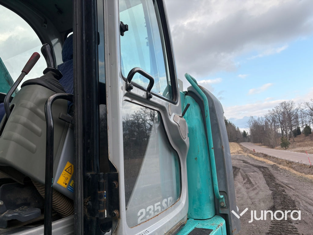 Bandgrävmaskin - Kobelco, SK235SR