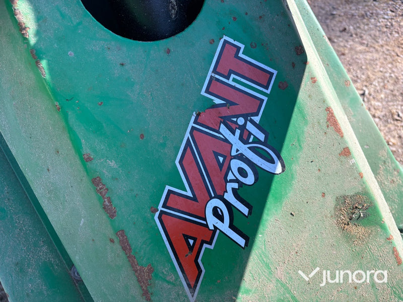 Minilastare - Avant, Profi Staldkat 4WD