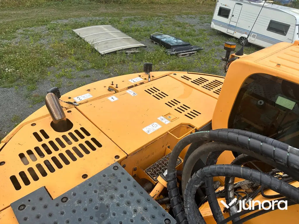 Grävmaskin Hyundai Robex 235 LCR