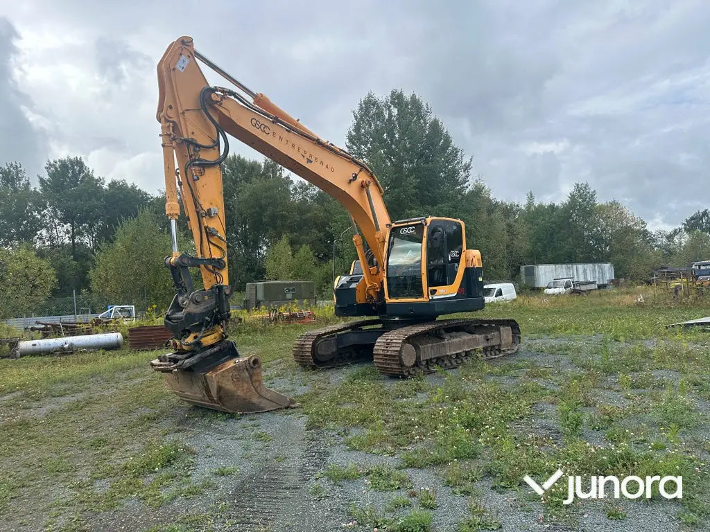 Grävmaskin Hyundai Robex 235 LCR
