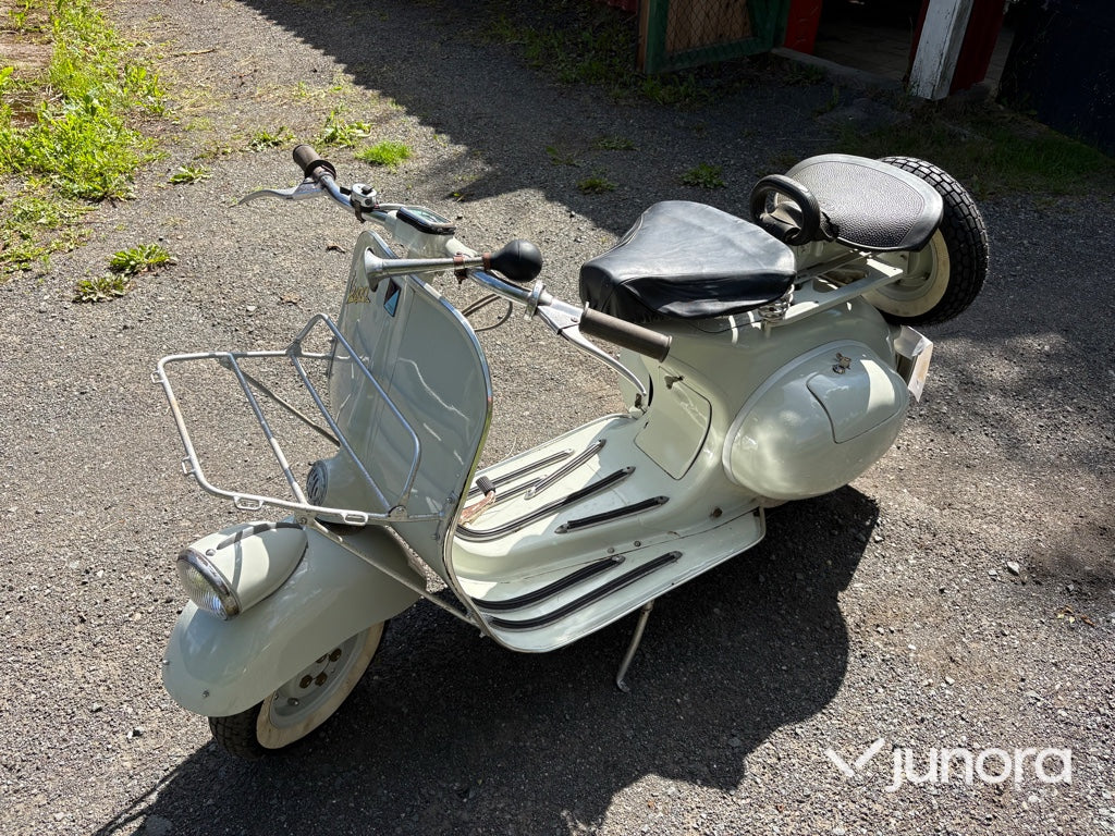 Lätt motorcykel - Vespa, Elite 53