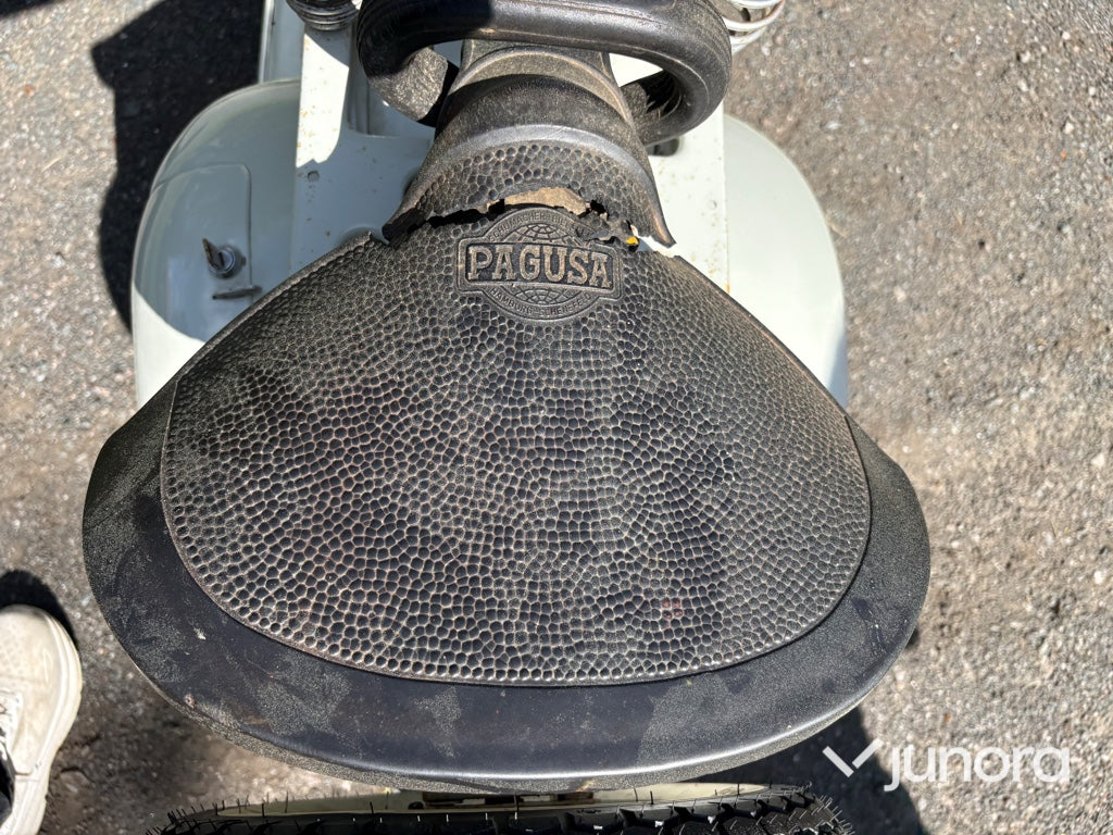 Lätt motorcykel - Vespa, Elite 53