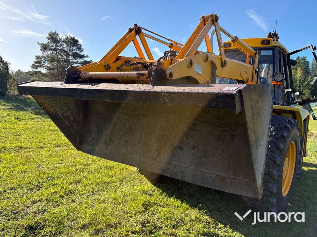 Traktorgrävare JCB 4CX