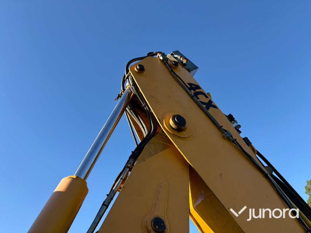Traktorgrävare JCB 4CX
