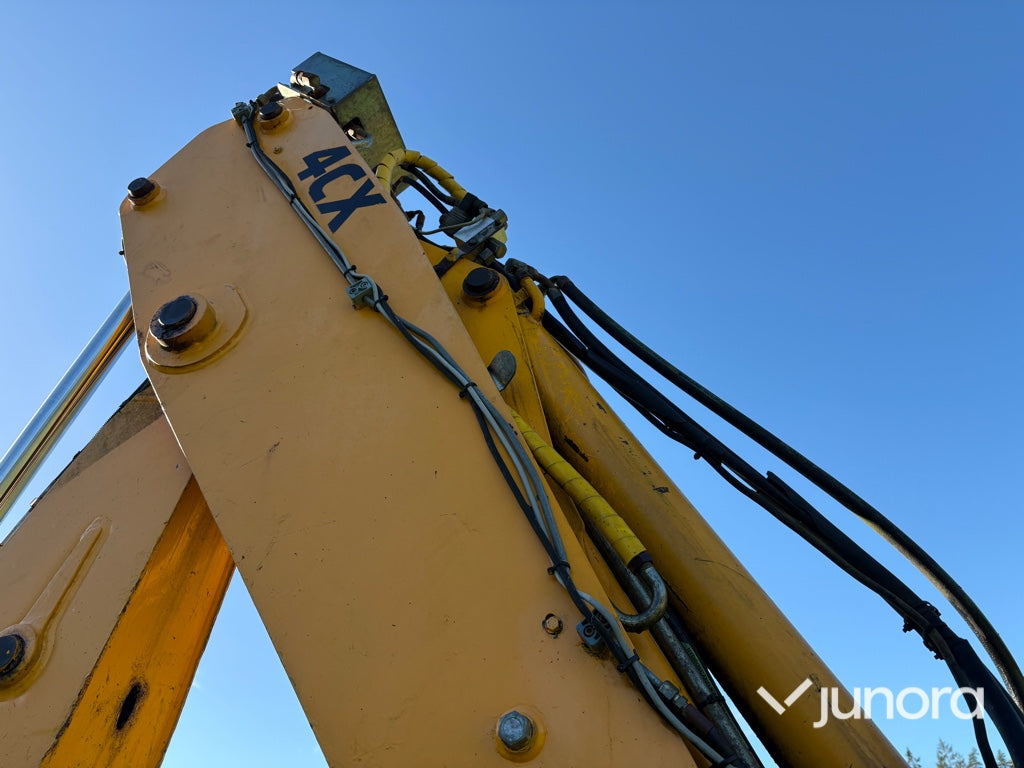Traktorgrävare JCB 4CX